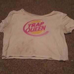 Graphic Crop top tee